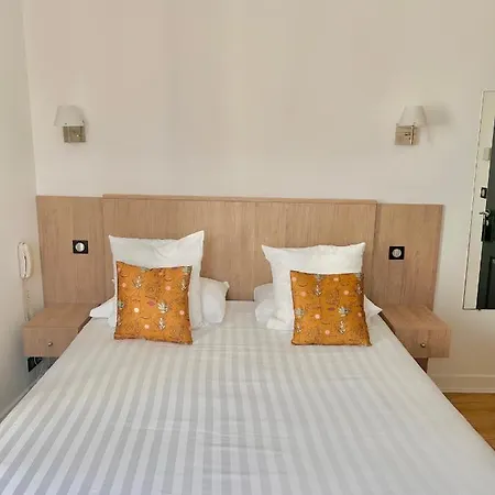 فندق Les Deux Coteaux