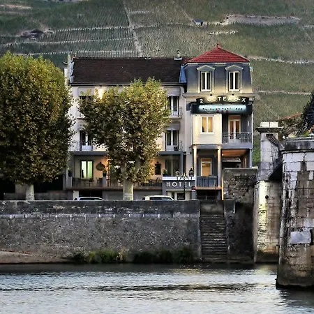 فندق Les Deux Coteaux