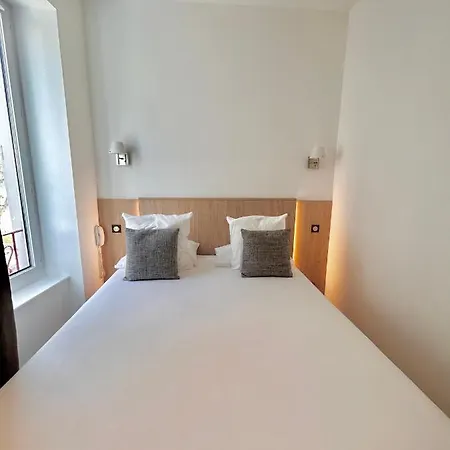 Les Deux Coteaux Hotel 3*