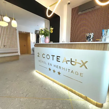 Les Deux Coteaux 호텔 3*