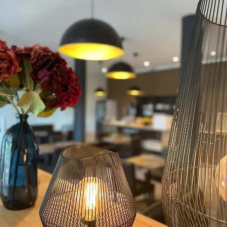 Les Deux Coteaux Hotel 3*