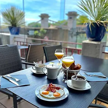 Hotel Les Deux Coteaux Tain-l'Hermitage