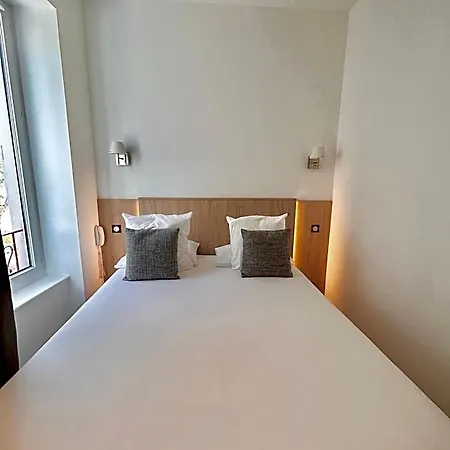 호텔 Les Deux Coteaux 3*
